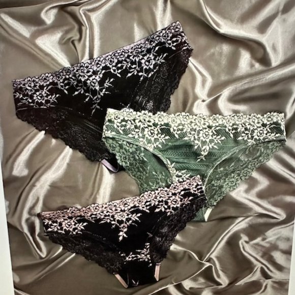 Brand New 3-pack XL Floral Lace Panty Multicolor - Picture 2 of 4